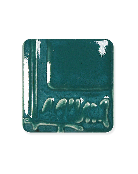 Translucent Cream is the base glaze for the Mystic glaze series.
