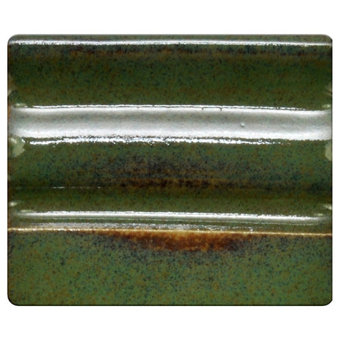 Spectrum’s 1534 Dark Jugnle is a cone 4/6 stoneware glaze. Amaranth Stoneware Canada.