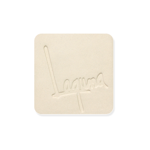 B-Mix 5 has a smooth, porcelain texture, perfect for throwing and forming, firing to a cream color in oxidation. Amaranth Stoneware Canada.