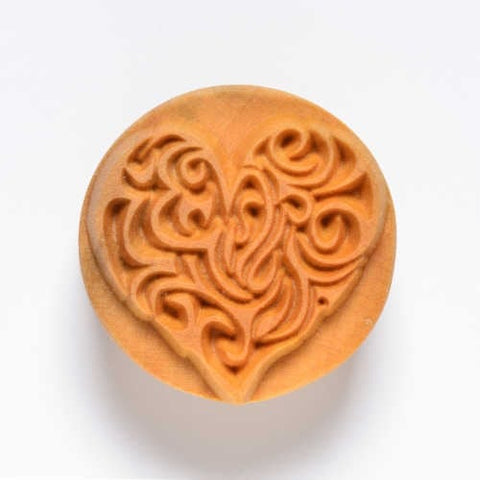 SCL heart Stamps, 4 cm, perfect for patterns on clay, fondant, or dough. Versatile and easy to use. Amaranth Stoneware Canada.