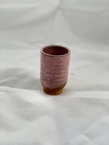 The Archie's Series is challenging to use but rewards your skill with stunning glazes. They flow and interact dramatically, creating unique finishes. Amaranth Stoneware Canada.