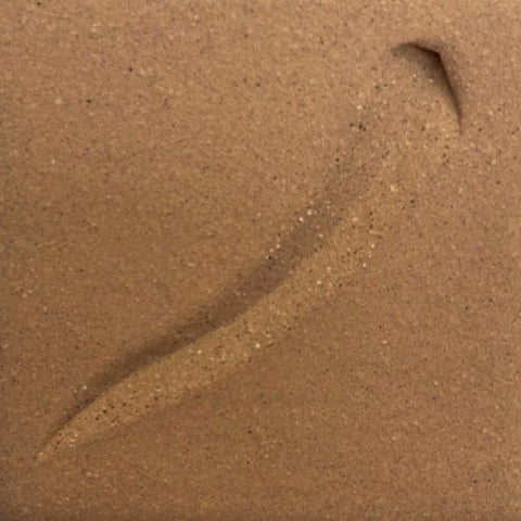 Similar to Mid Cal Grogless, this body has 5% 35 mesh grog for more tooth, aiding larger work and drying ease. Fires slightly greyer. Amaranth Stoneware Canada.
