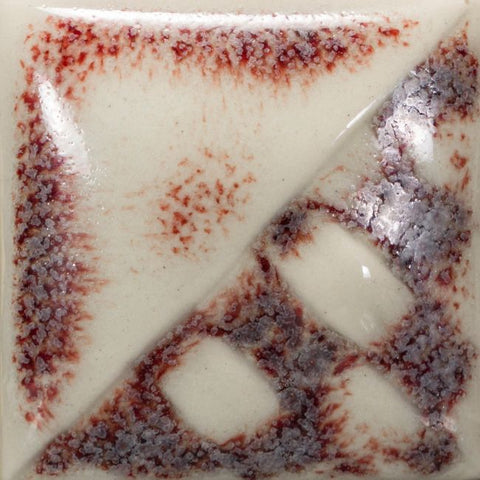 Oxblood milky gloss and transparent glaze that pools red at Cone 6; heavier application produces more red.
At Cone 10: Gloss finish is enhanced, red pooling is brighter. Amaranth Stoneware Canada.