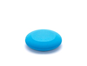 
The Ultimate Sponge for throwing and finishing porcelain and white clay bodies. Soak and wring out to expand 1.5x its size. Rinse after use for longevity. Amaranth Stoneware Canada.