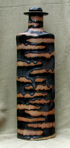 Charcoal Satin glaze, dark charcoal color with a soft finish, ideal for a natural look. Amaranth Stoneware Canada.